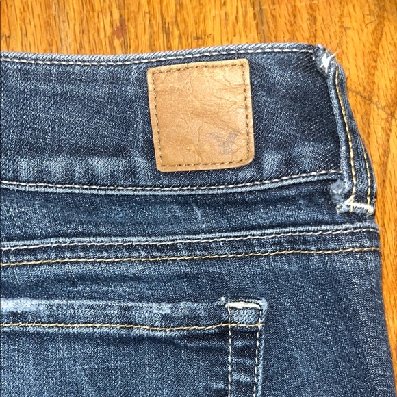 AMERICAN EAGLE OUTFITTERS Dark Wash Flare Denim Blue Jeans Artist SIZE 4 EUC - Picture 9 of 13